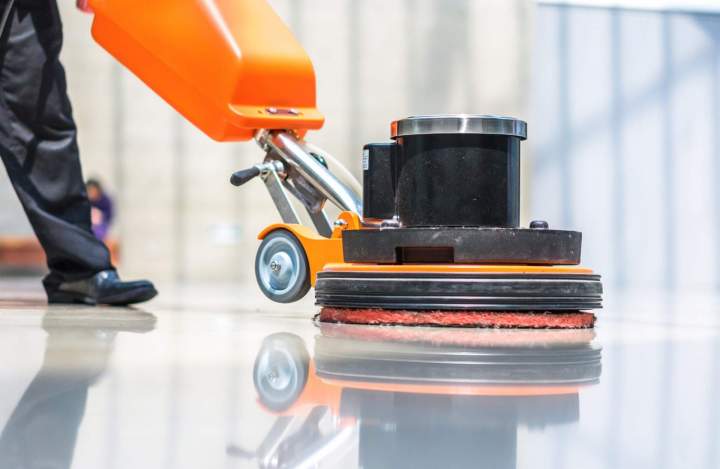 Traitement et nettoyage tous types de sols professionnels